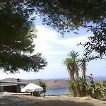 Πανσιόν Aigaion House Οτζιάς