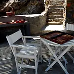 Πανσιόν Aigaion House Οτζιάς