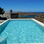Πανσιόν Aigaion House 3*