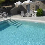 Πανσιόν Aigaion House Οτζιάς