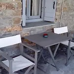 Πανσιόν Aigaion House Οτζιάς