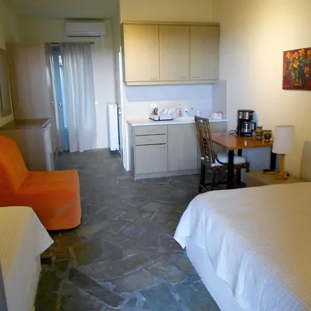 Aigaion House Otziás